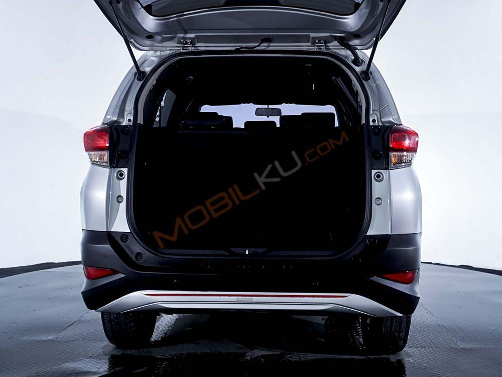 Mobil Toyota Rush 2020