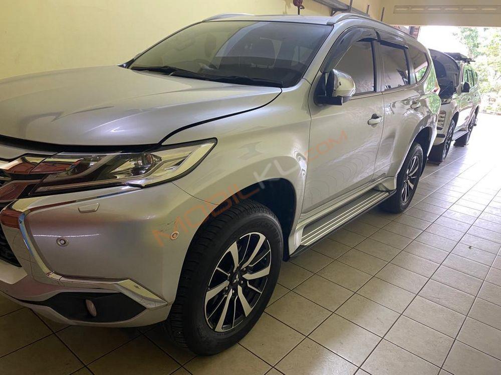 Mobil Mitsubishi Pajero Sport 2019