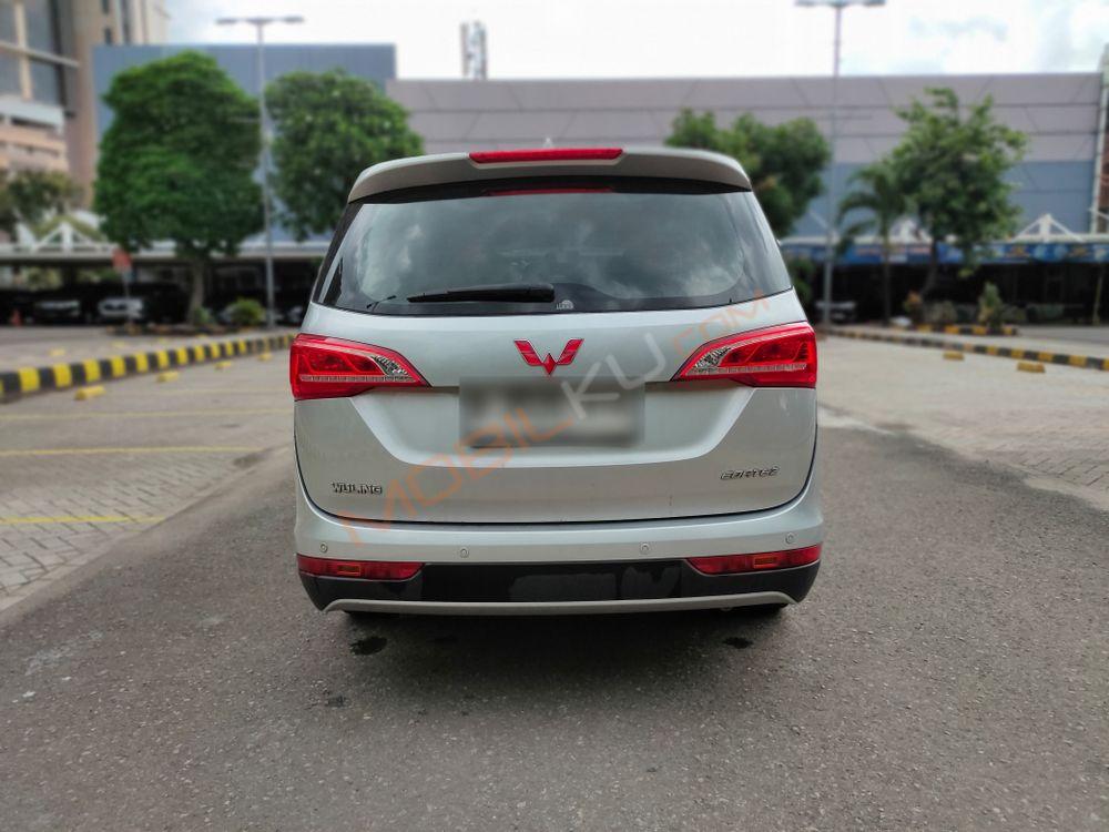 Mobil Wuling Cortez 2018