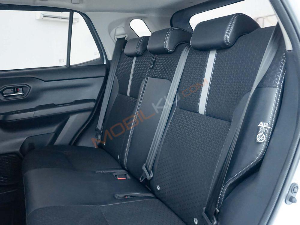 Mobil Toyota Raize 2022