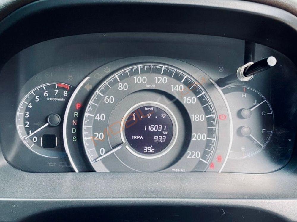 Mobil Honda CR-V 2012