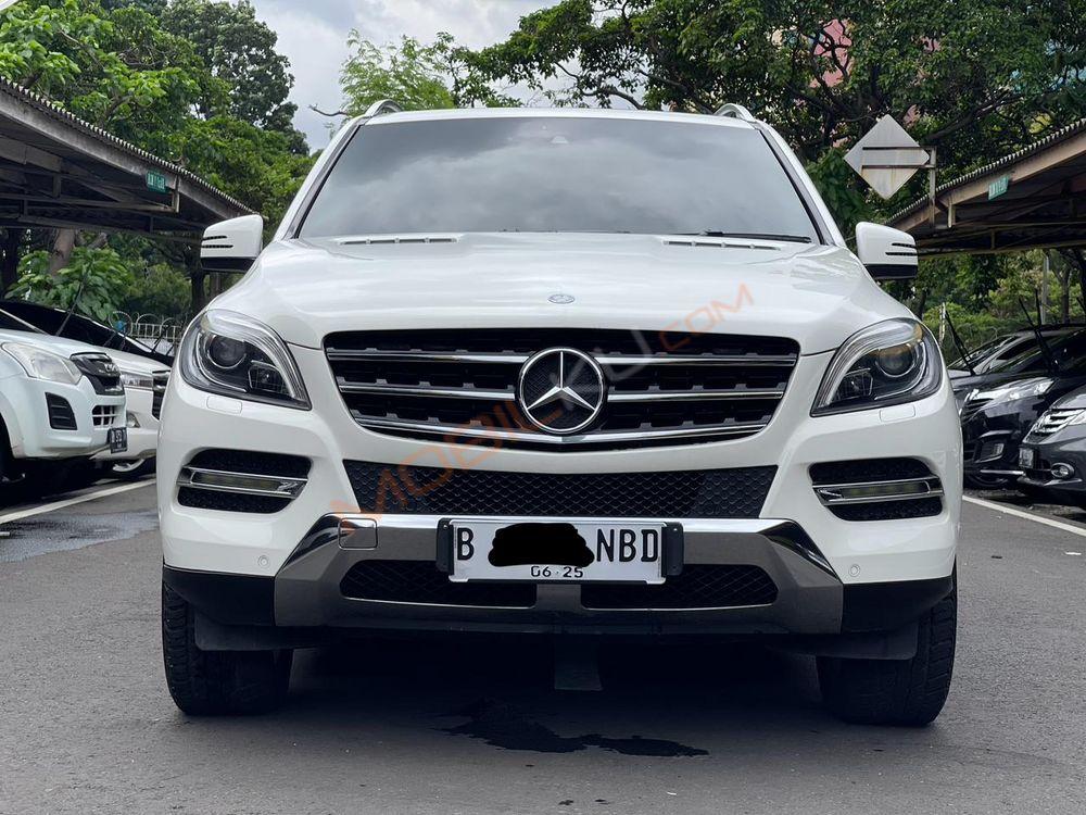 Mobil Mercedes-Benz ML 2015