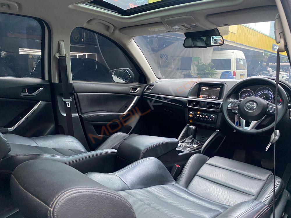 Mobil Mazda CX-5 2016