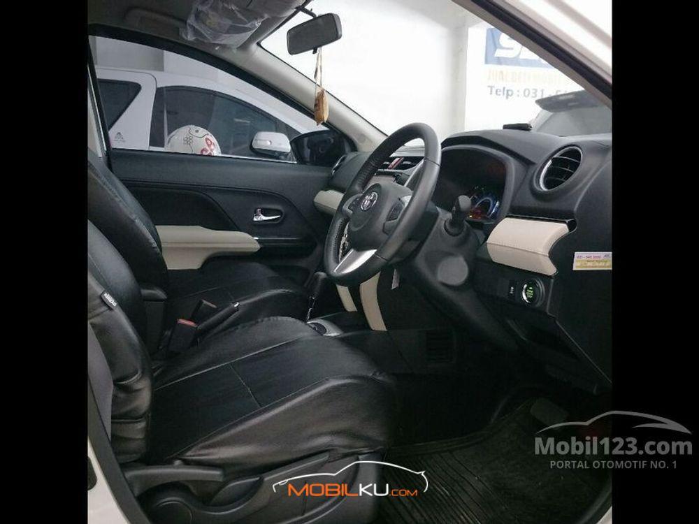 Mobil Toyota Rush 2019