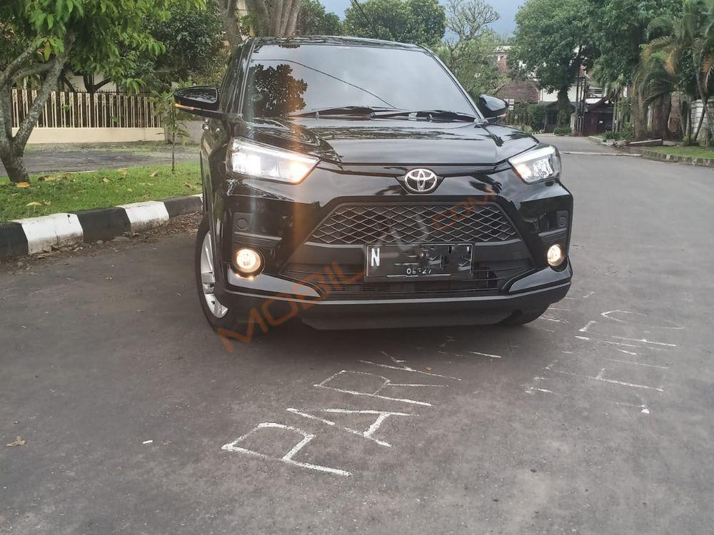 Mobil Toyota Raize 2022