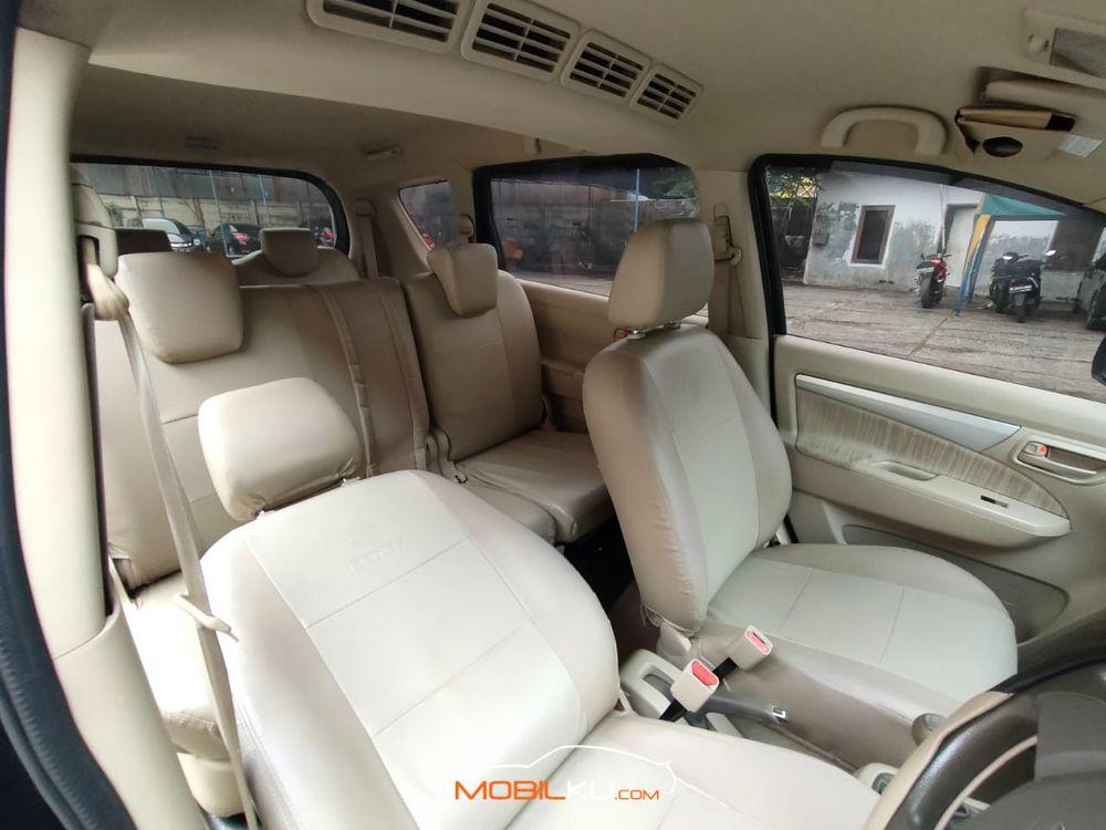 Mobil Suzuki Ertiga 2015