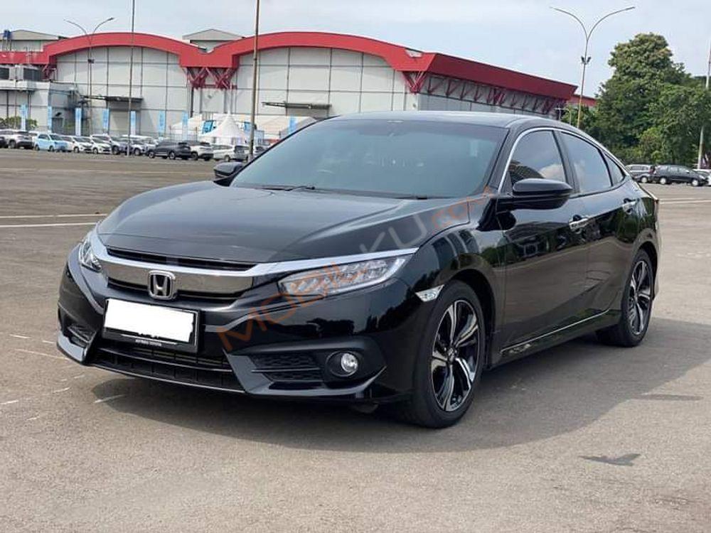 Mobil Honda Civic Sedan 2017