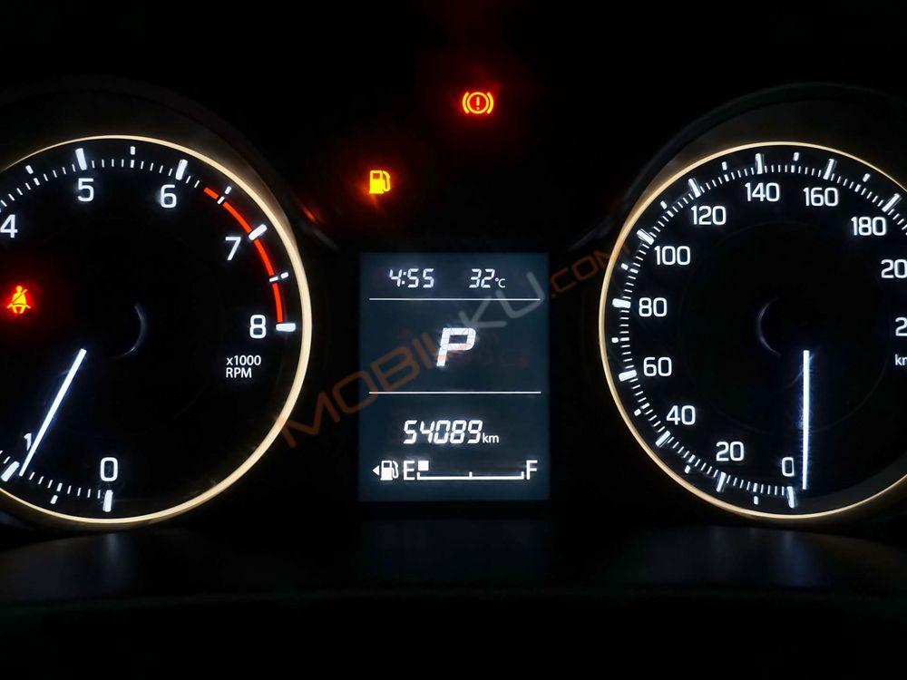 Mobil Suzuki Ertiga 2021