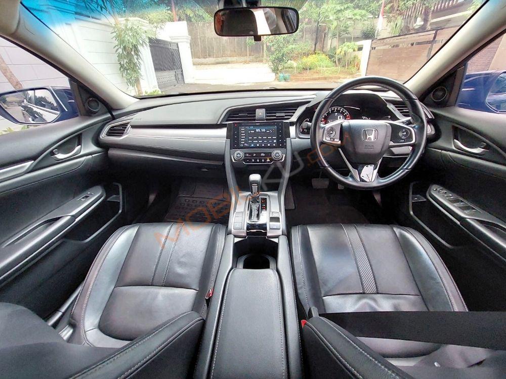 Mobil Honda Civic Sedan 2018