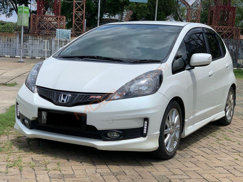 Mobil Honda Jazz 2014