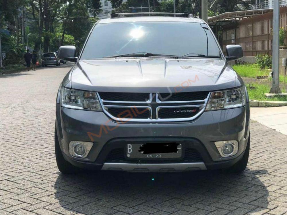 Mobil Dodge Journey 2013