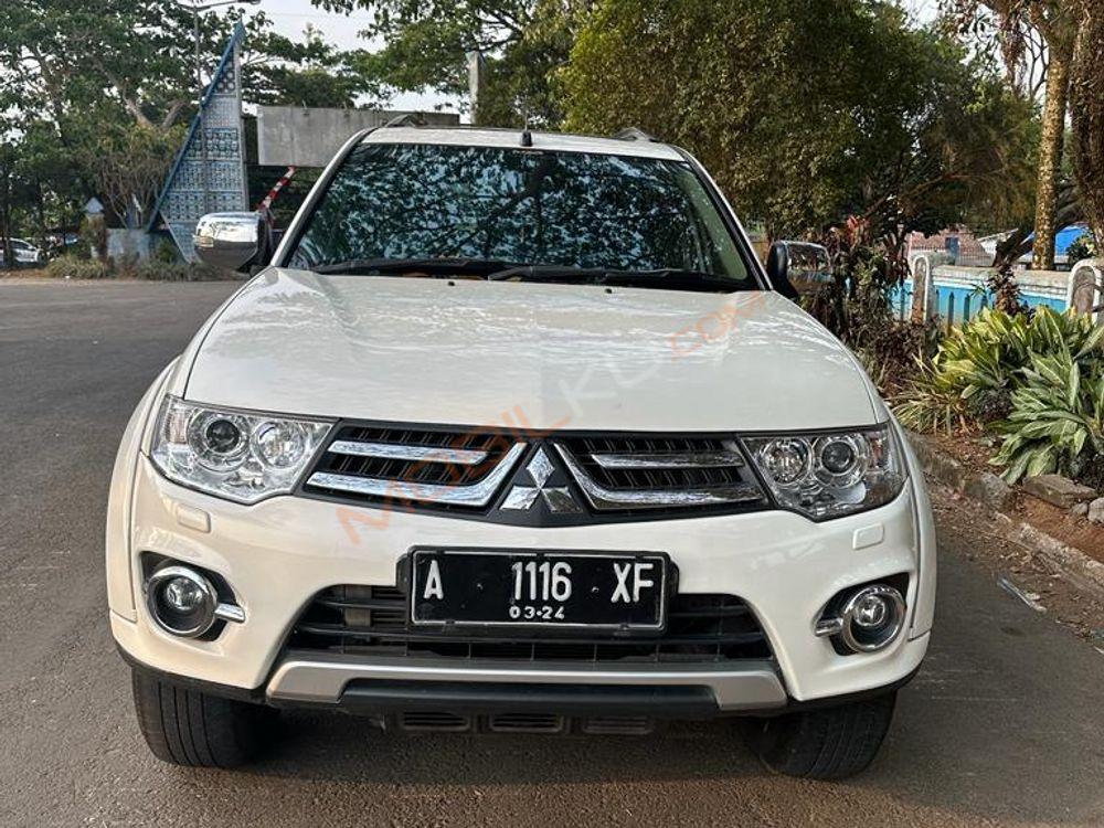 Mobil Mitsubishi Pajero Sport 2013