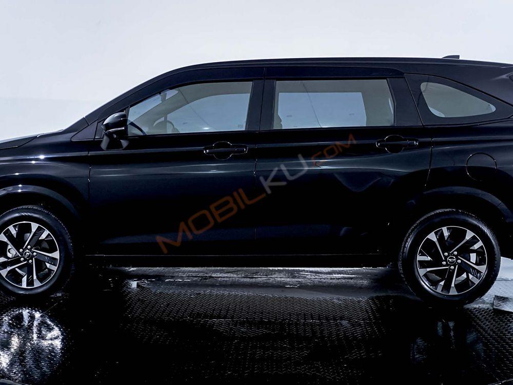 Mobil Daihatsu Xenia 2023
