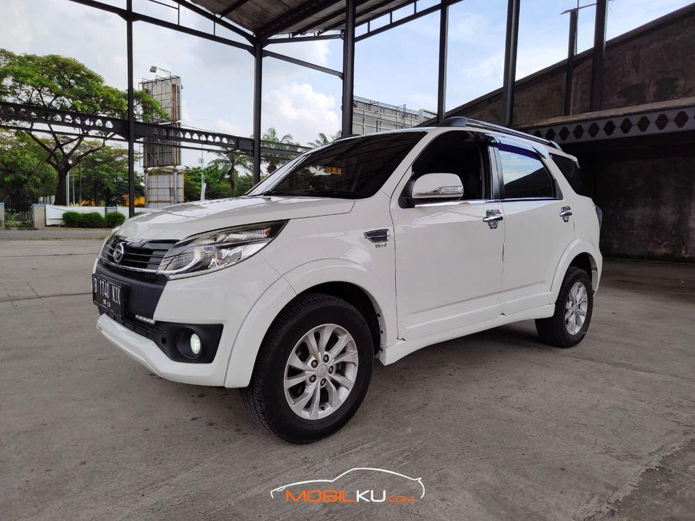 Mobil Daihatsu Terios 2016
