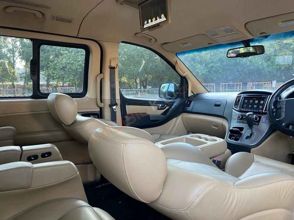 Mobil Hyundai H-1 2018