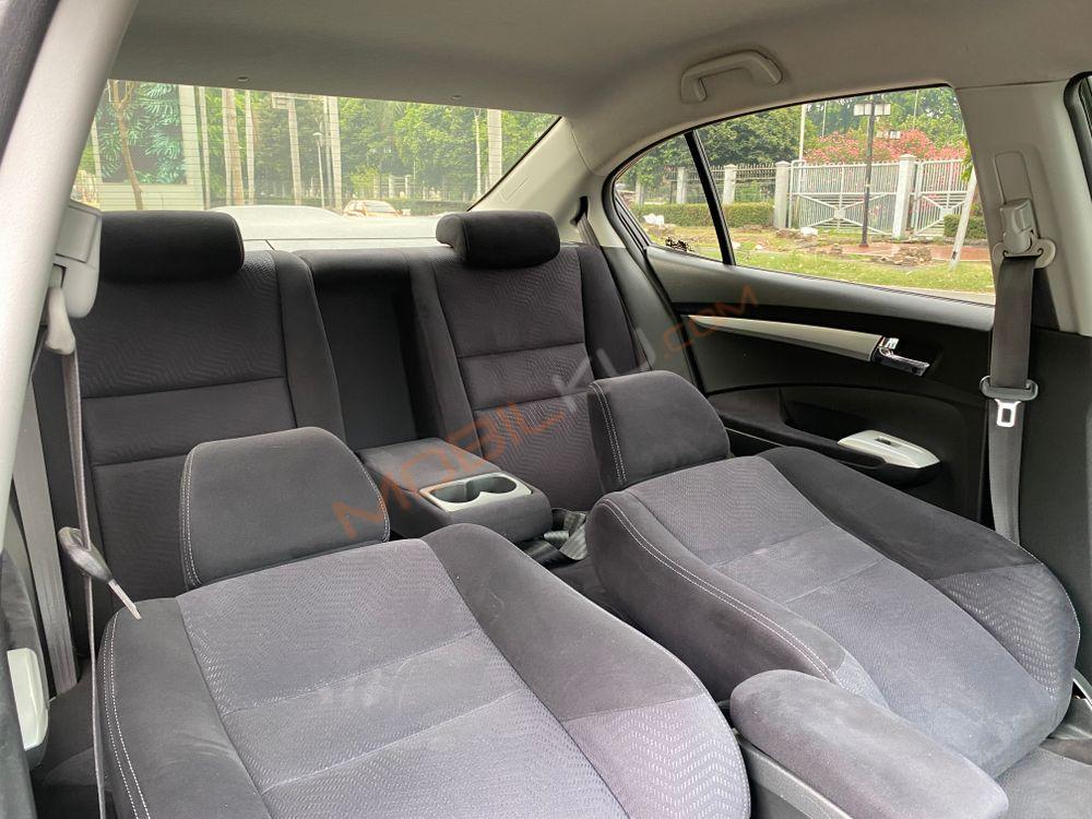 Mobil Honda City Sedan 2012