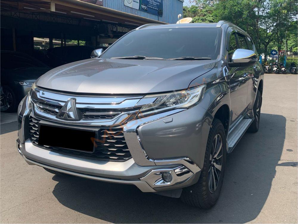 Mobil Mitsubishi Pajero Sport 2016