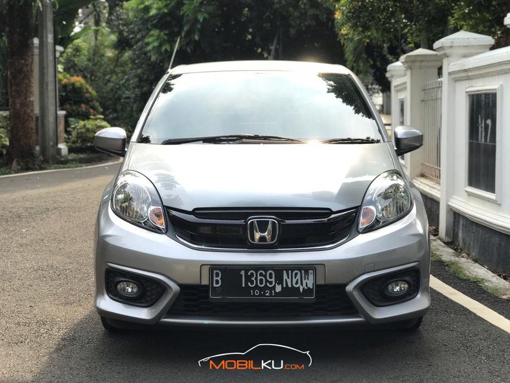 Mobil Honda Brio 2016