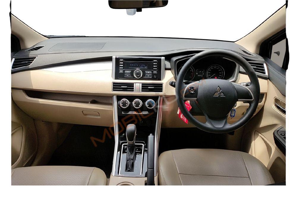 Mobil Mitsubishi Xpander 2018