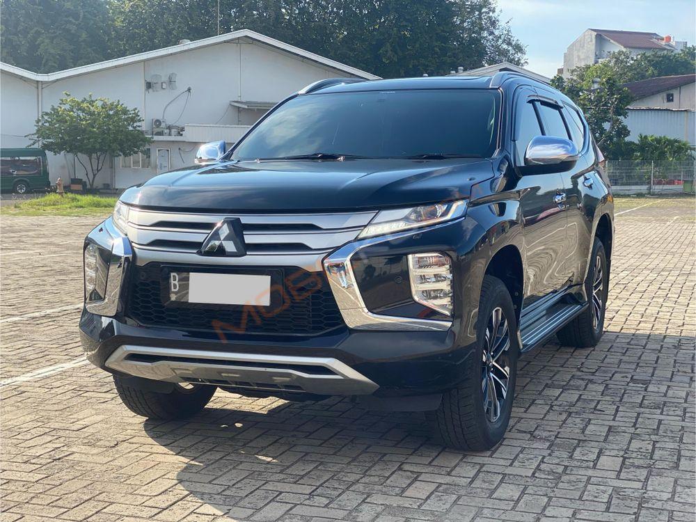 Mobil Mitsubishi Pajero Sport 2022