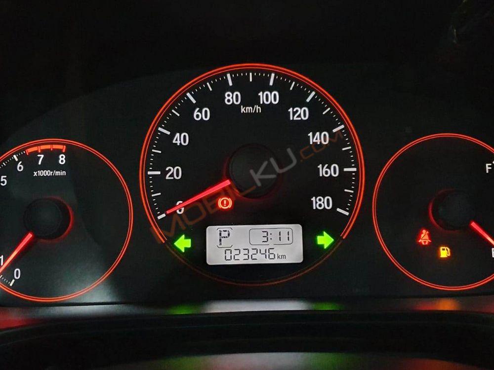 Mobil Honda Brio 2017