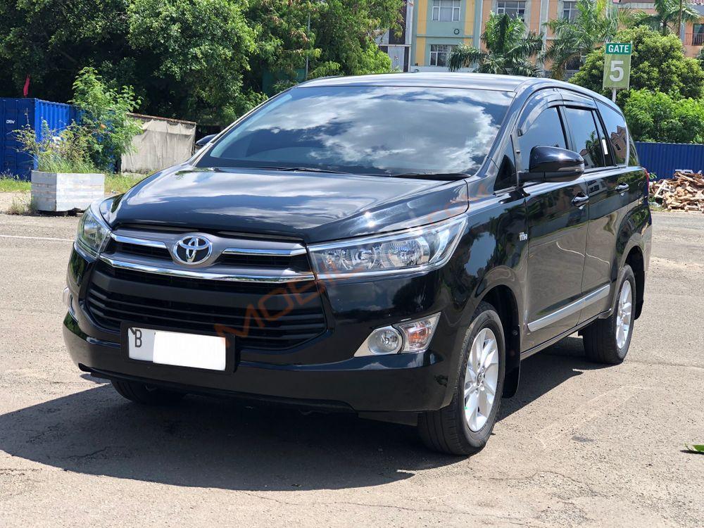 Mobil Toyota Kijang Innova 2020