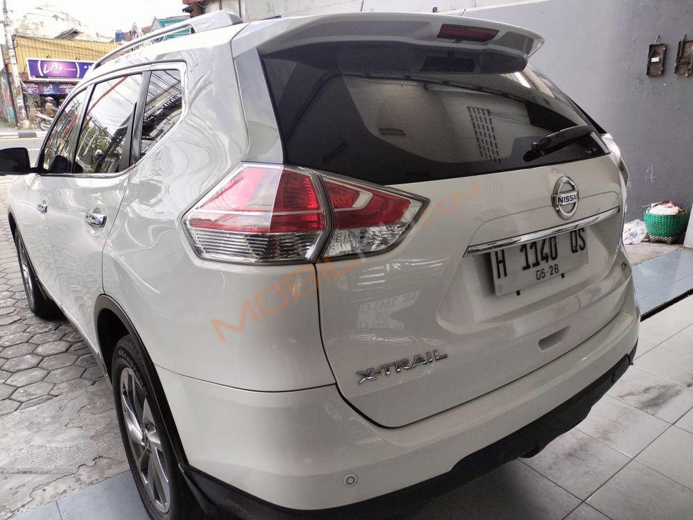 Mobil Nissan X-Trail 2014
