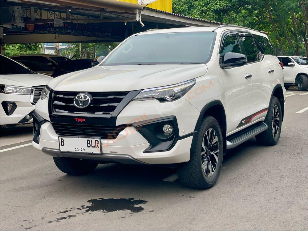 Mobil Toyota Fortuner 2019