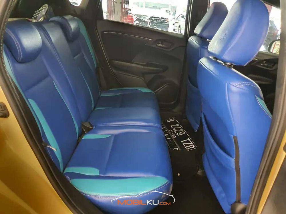 Mobil Honda Jazz 2017