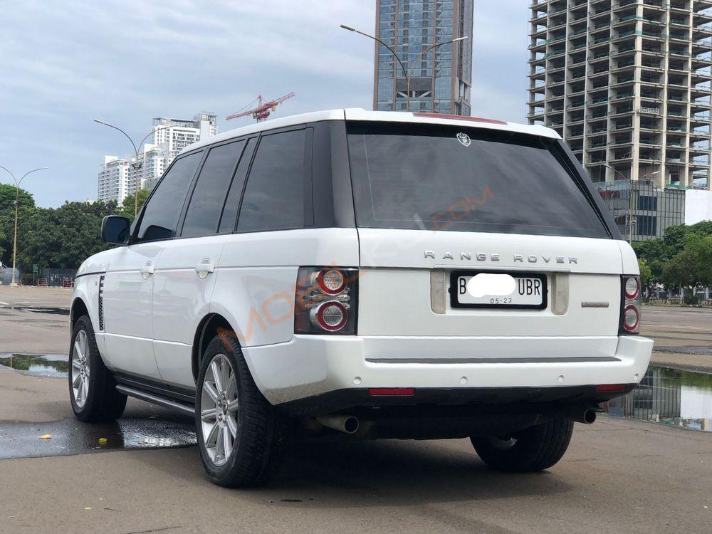 Mobil Range Rover Autobiography 2012