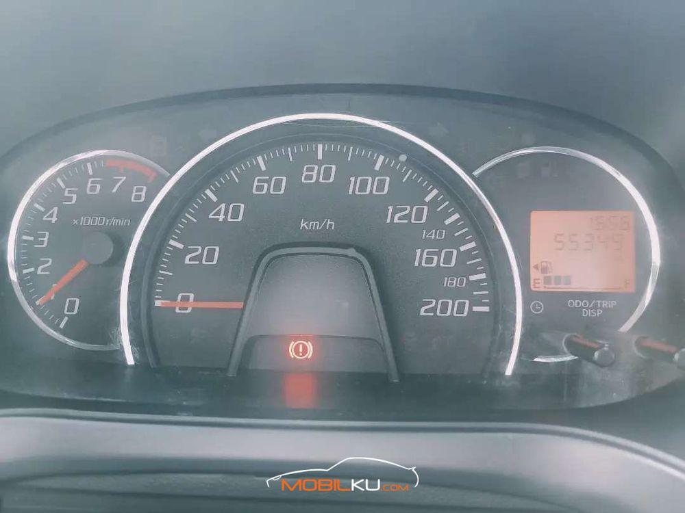 Mobil Daihatsu Ayla 2016