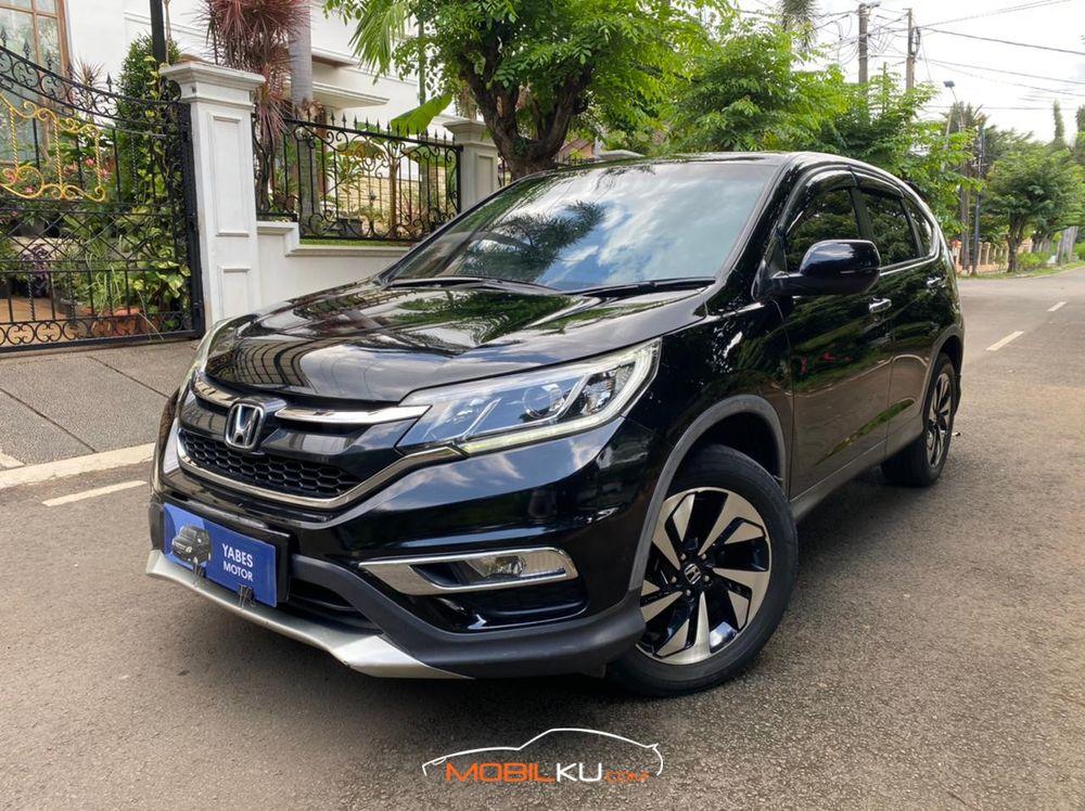 Mobil Honda CR-V 2016