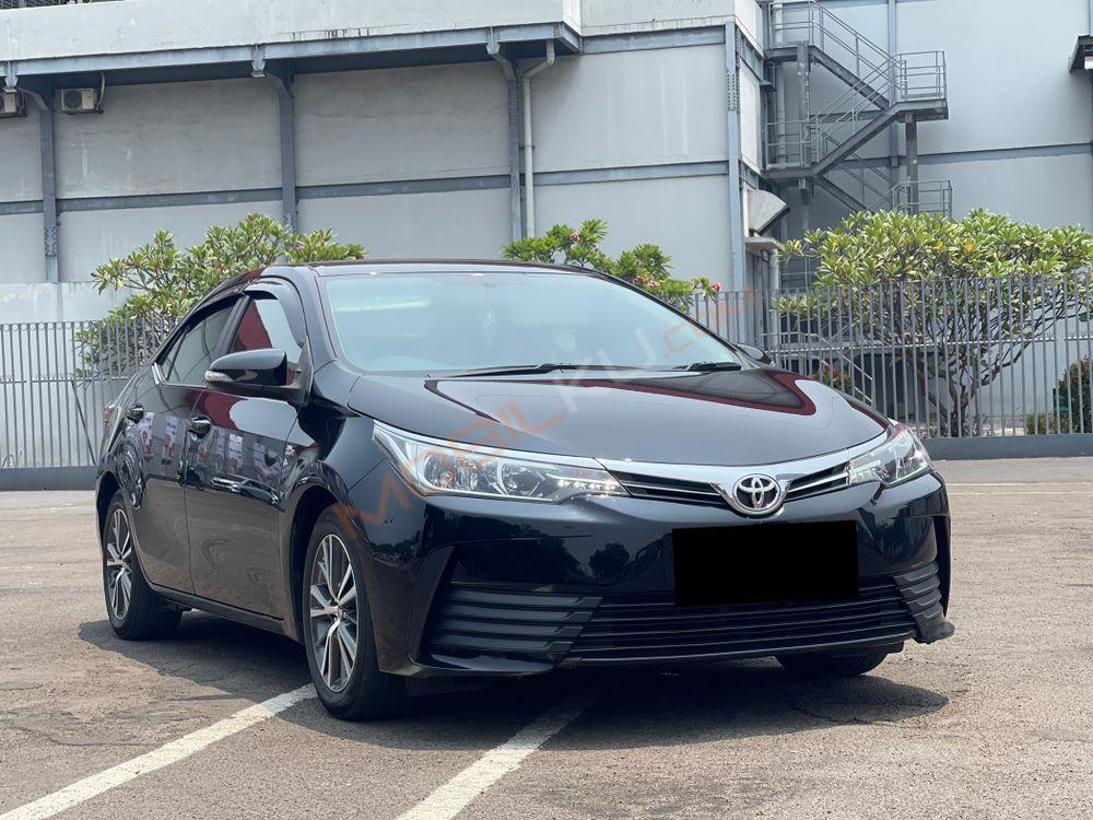 Mobil Toyota Corolla 2018