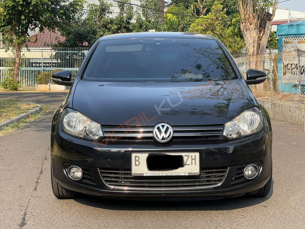 Mobil Volkswagen Golf 2013