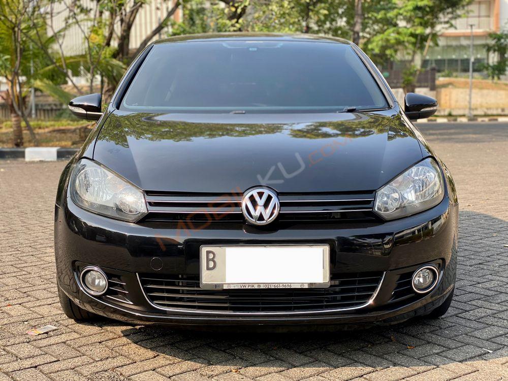 Mobil Volkswagen Golf 2013
