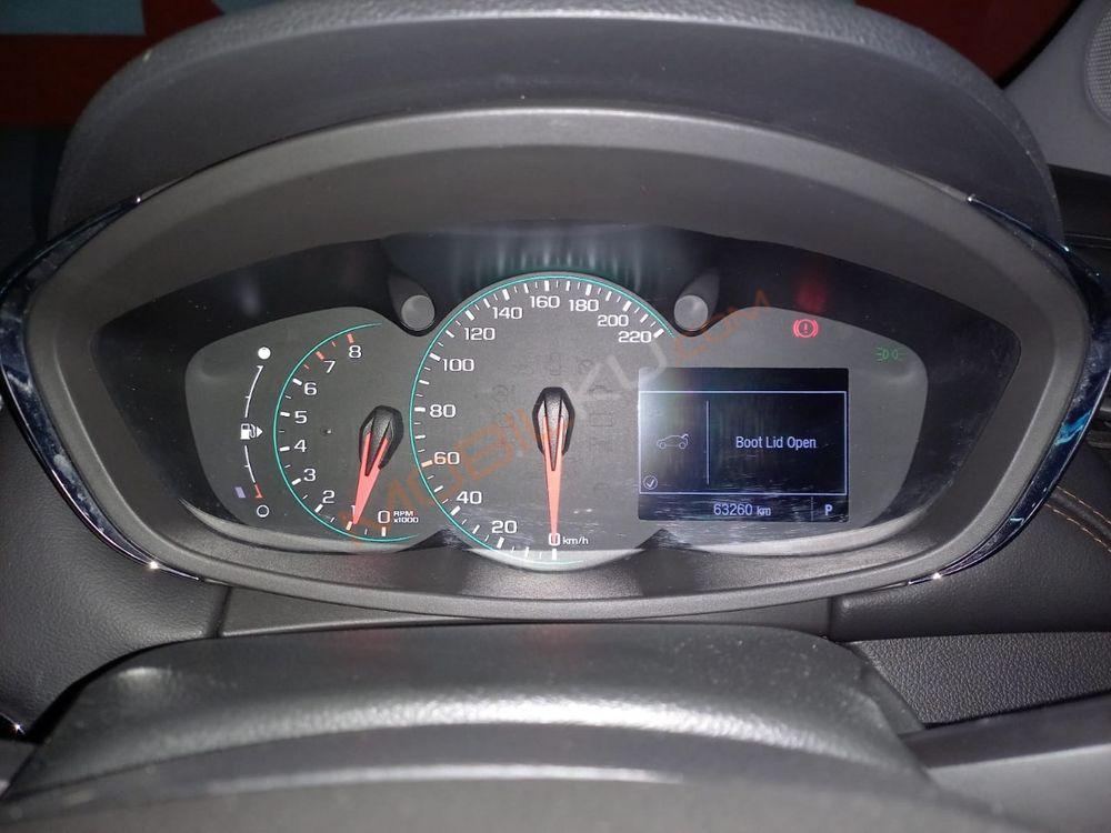 Mobil Chevrolet Trax 2019