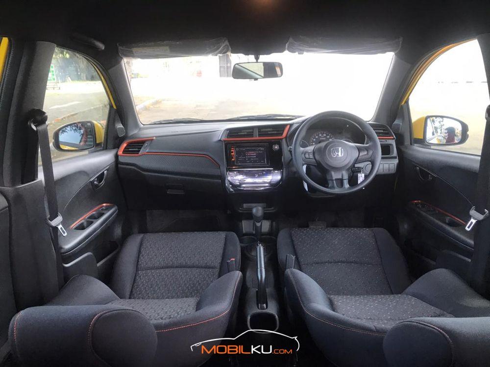 Mobil Honda Brio 2019