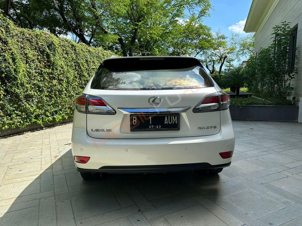 Mobil Lexus RX 2013