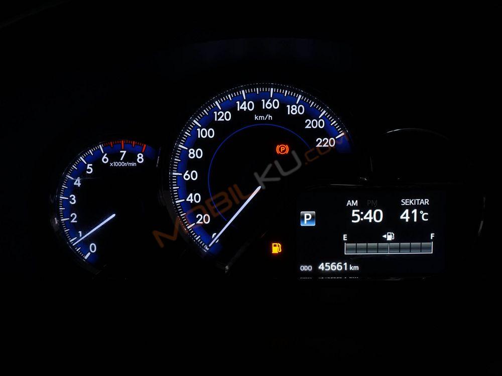 Mobil Toyota Yaris 2019