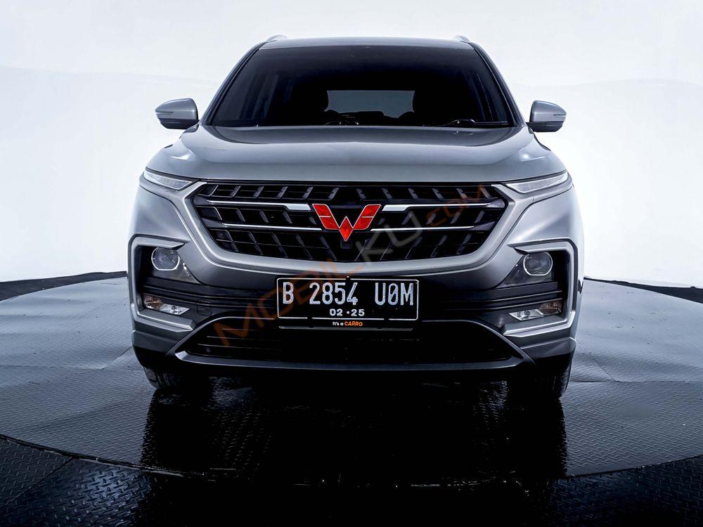 Mobil Wuling Almaz 2019