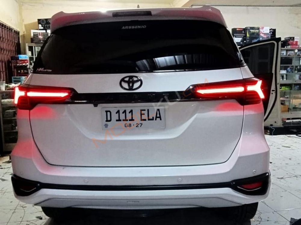 Mobil Toyota Fortuner 2016
