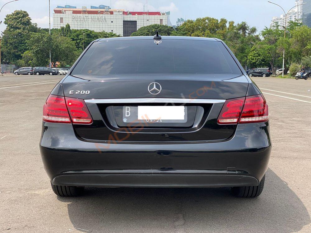 Mobil Mercedes-Benz E-Class 2016