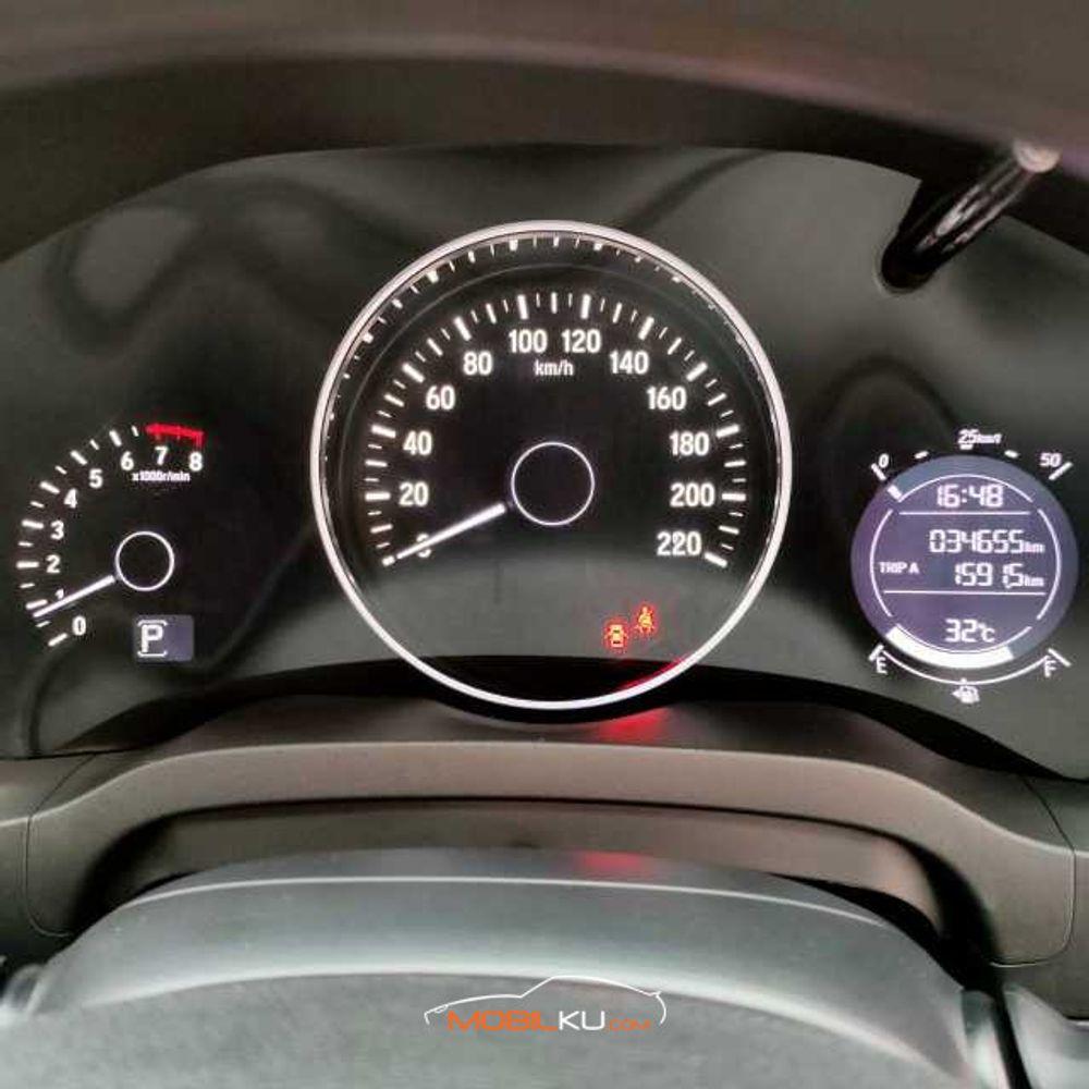 Mobil Honda HR-V 2016