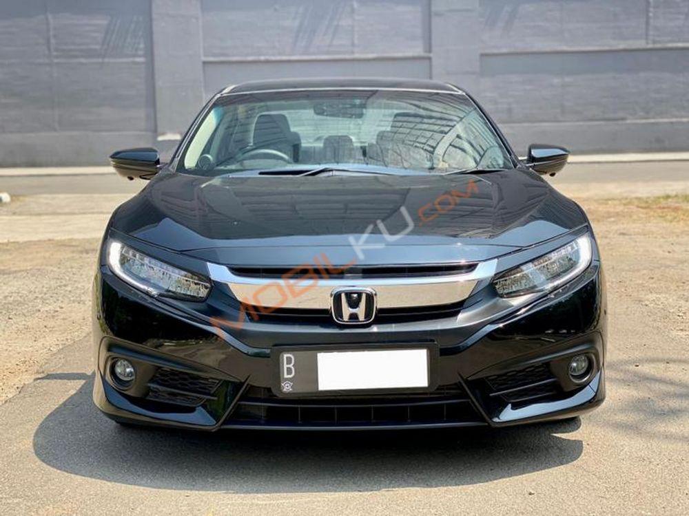 Mobil Honda Civic Sedan 2017