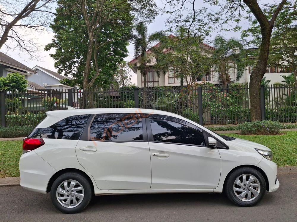 Mobil Honda Mobilio 2018