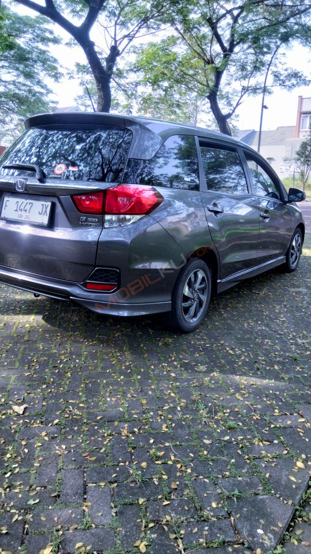 Mobil Honda Mobilio 2020