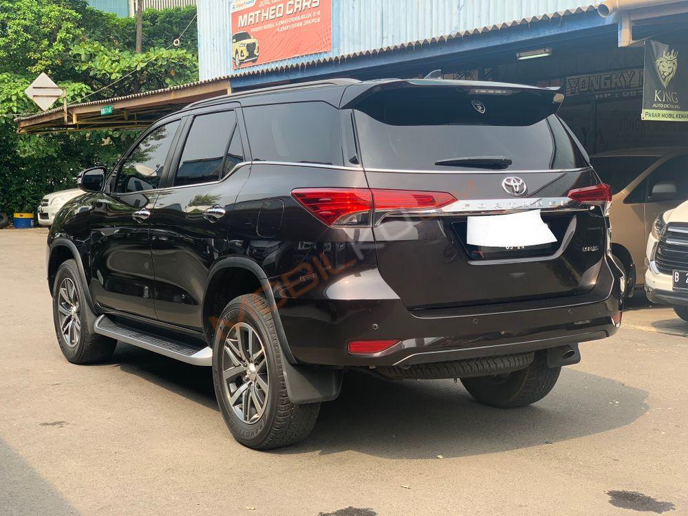 Mobil Toyota Fortuner 2016
