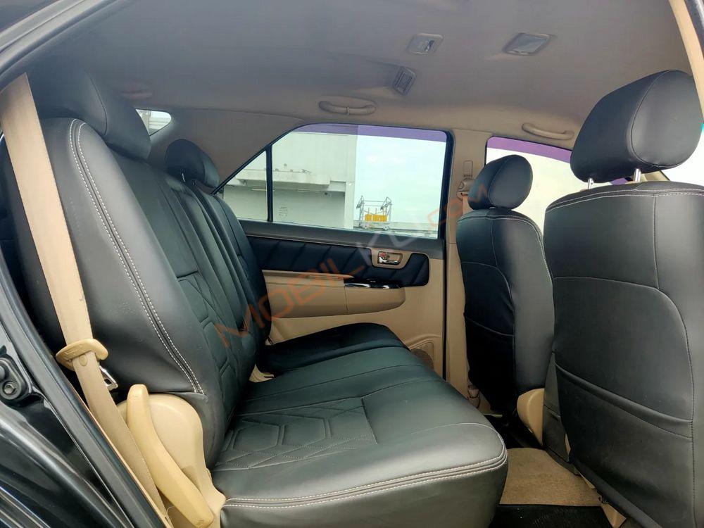 Mobil Toyota Fortuner 2012