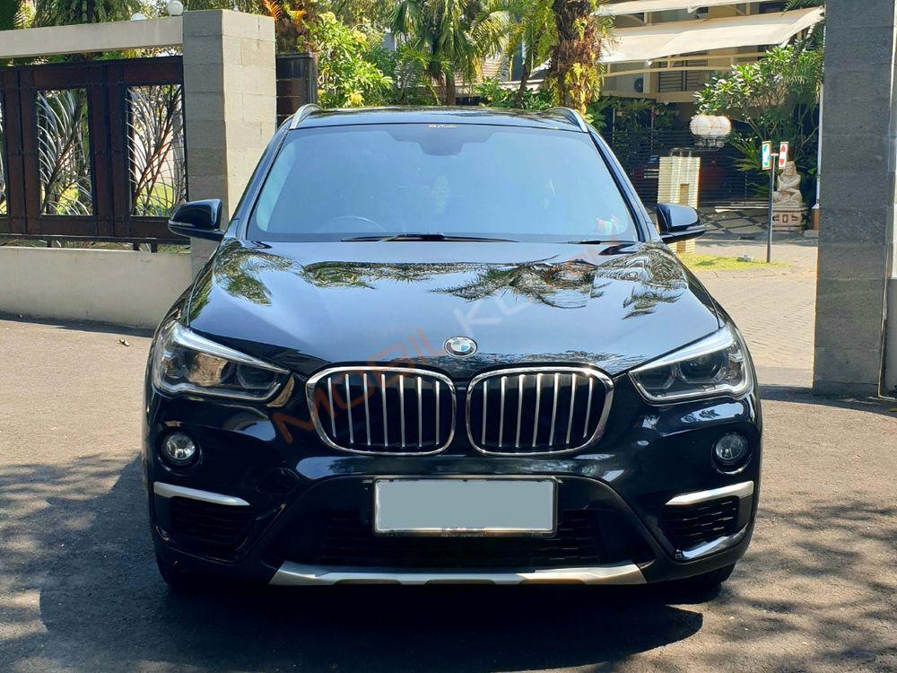 Mobil BMW X1 2016