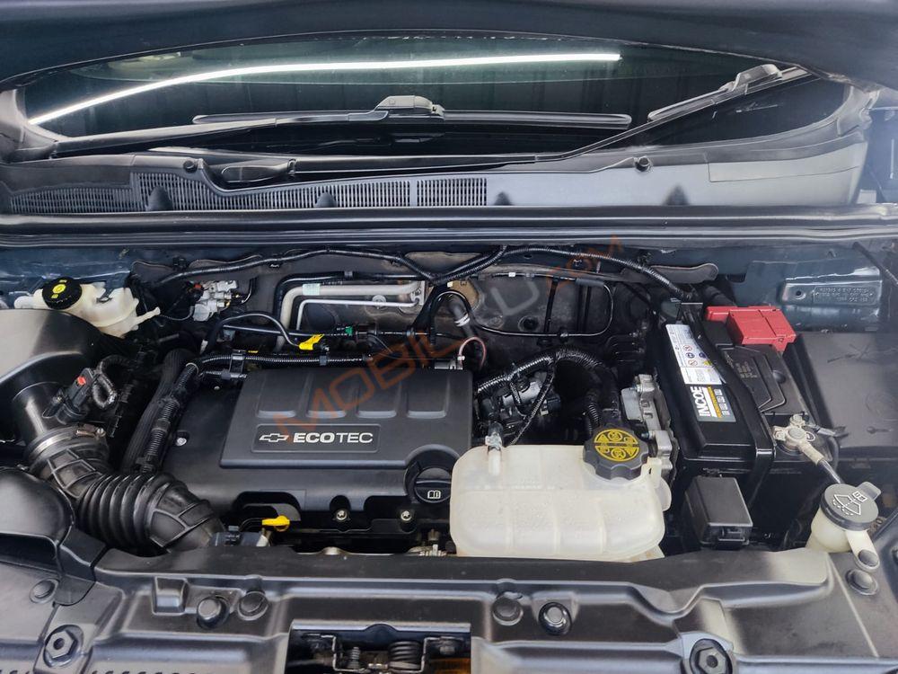 Mobil Chevrolet Trax 2017